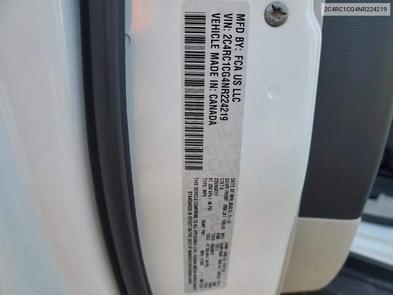 2C4RC1CG4NR224219 2022 Chrysler Voyager Lx