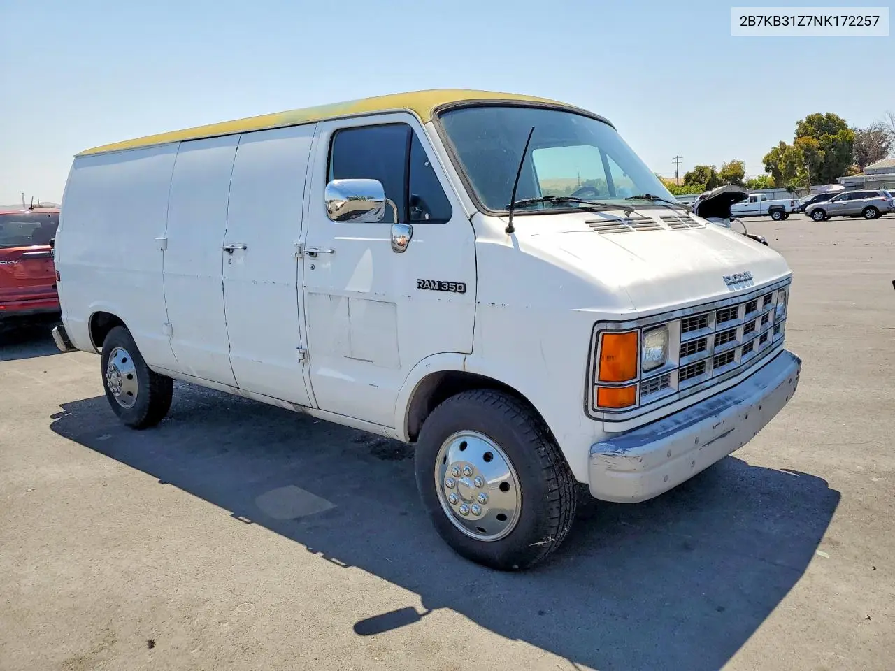 1992 Dodge Ram Van B350 VIN: 2B7KB31Z7NK172257 Lot: 58066306