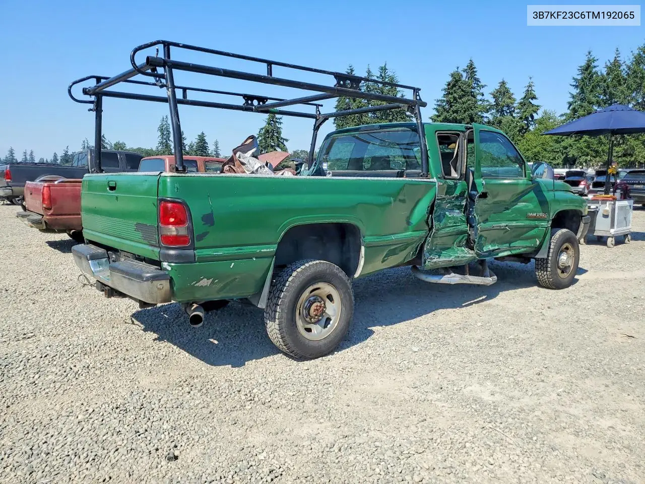 1996 Dodge Ram 2500 VIN: 3B7KF23C6TM192065 Lot: 61615936