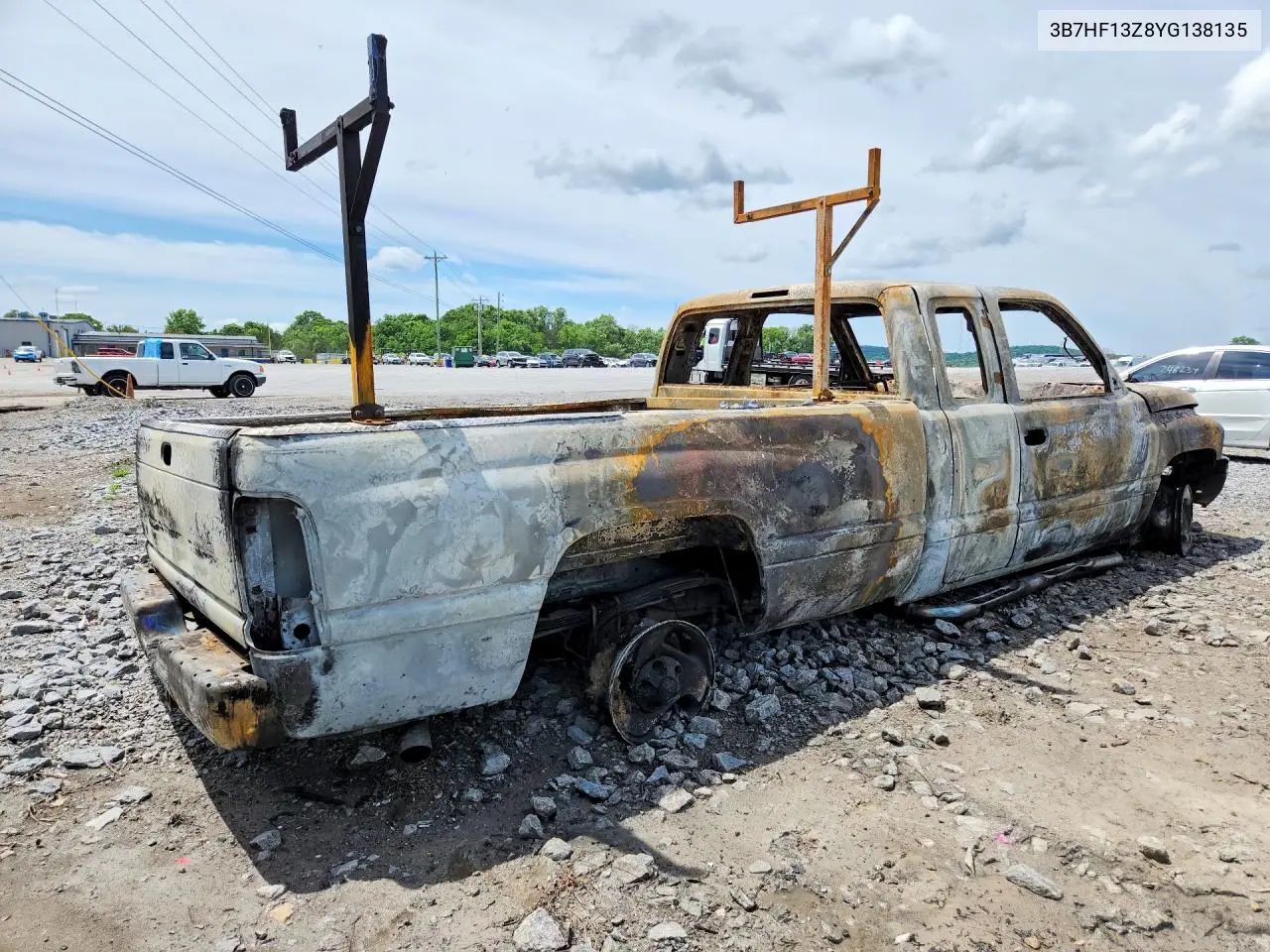 2000 Dodge Ram 1500 VIN: 3B7HF13Z8YG138135 Lot: 53065606