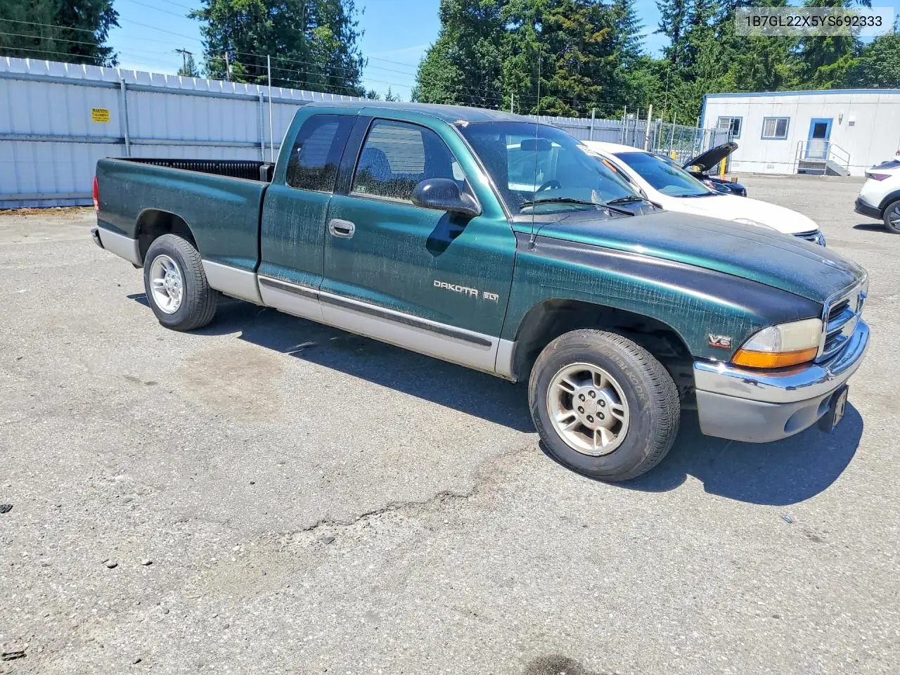2000 Dodge Dakota VIN: 1B7GL22X5YS692333 Lot: 58586616