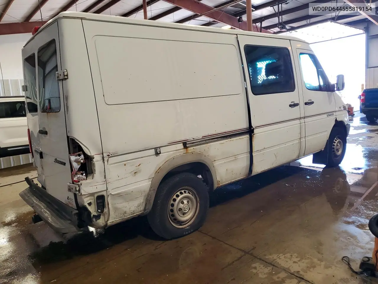 2005 Dodge Sprinter 2500 Delivery Van VIN: WD0PD644555819154 Lot: 52353116
