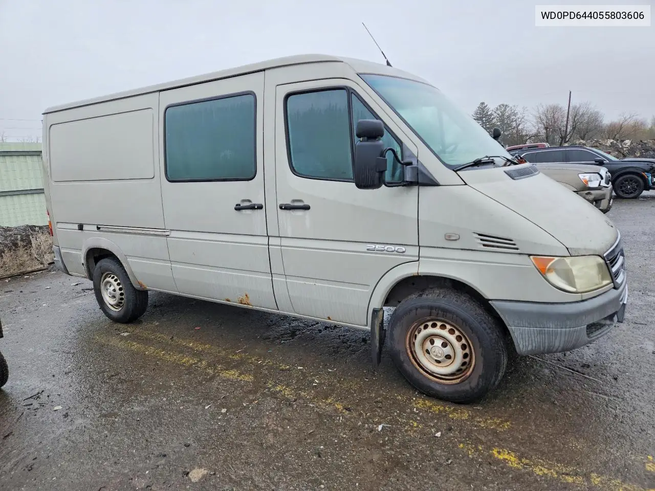 2005 Dodge Sprinter 2500 Delivery Van VIN: WD0PD644055803606 Lot: 53214136
