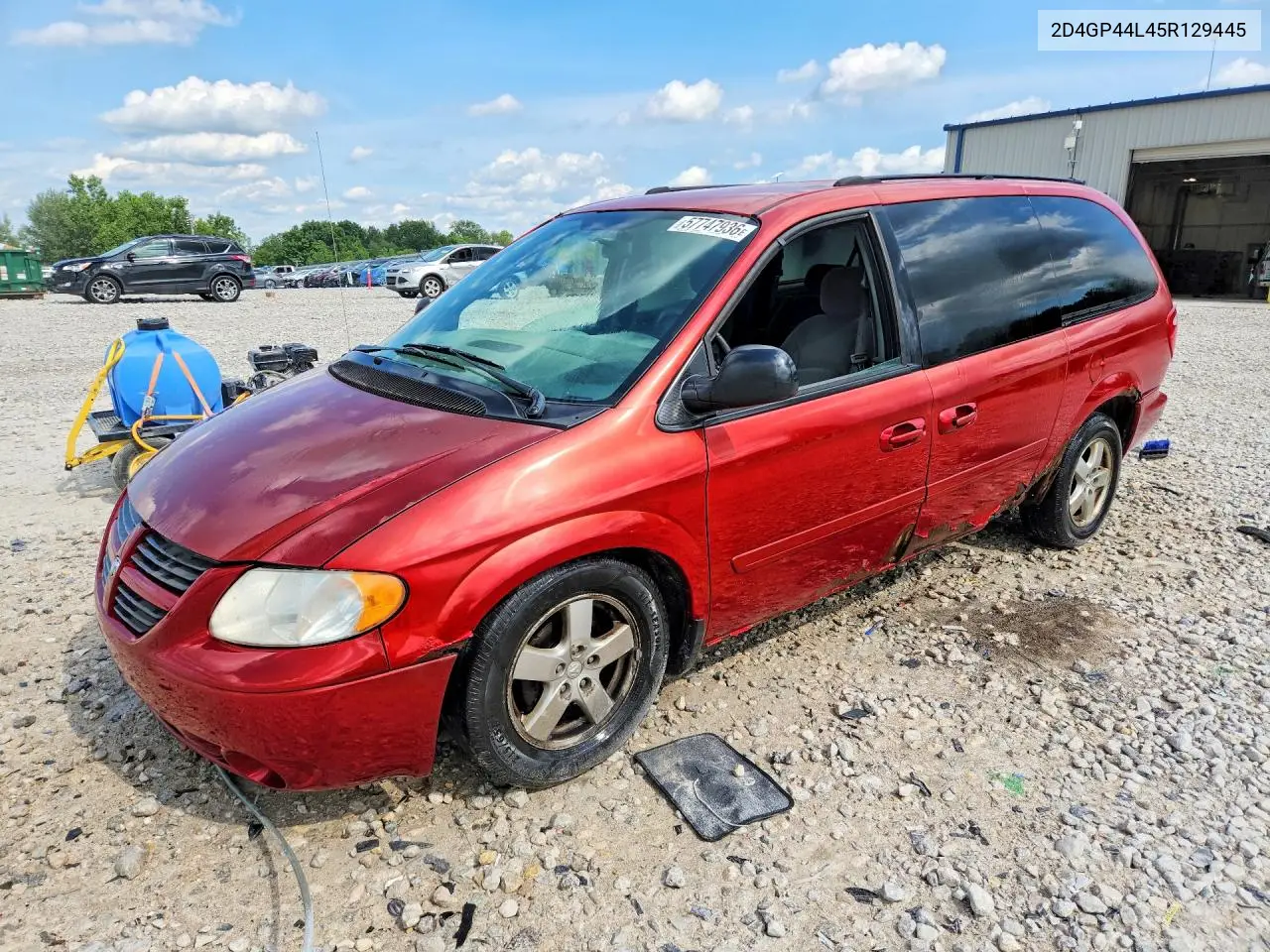 2005 Dodge Grand Caravan Sxt VIN: 2D4GP44L45R129445 Lot: 57747936