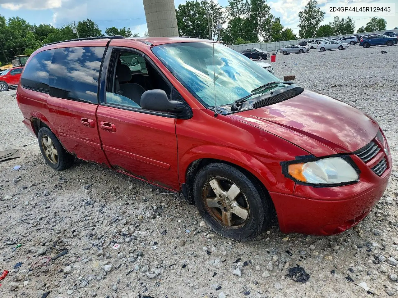 2005 Dodge Grand Caravan Sxt VIN: 2D4GP44L45R129445 Lot: 57747936