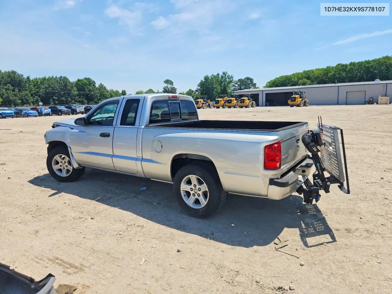 2009 Dodge Dakota Sxt VIN: 1D7HE32KX9S778107 Lot: 57654836