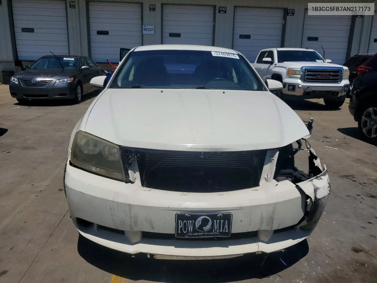 2010 Dodge Avenger R VIN: 1B3CC5FB7AN217173 Lot: 57469876