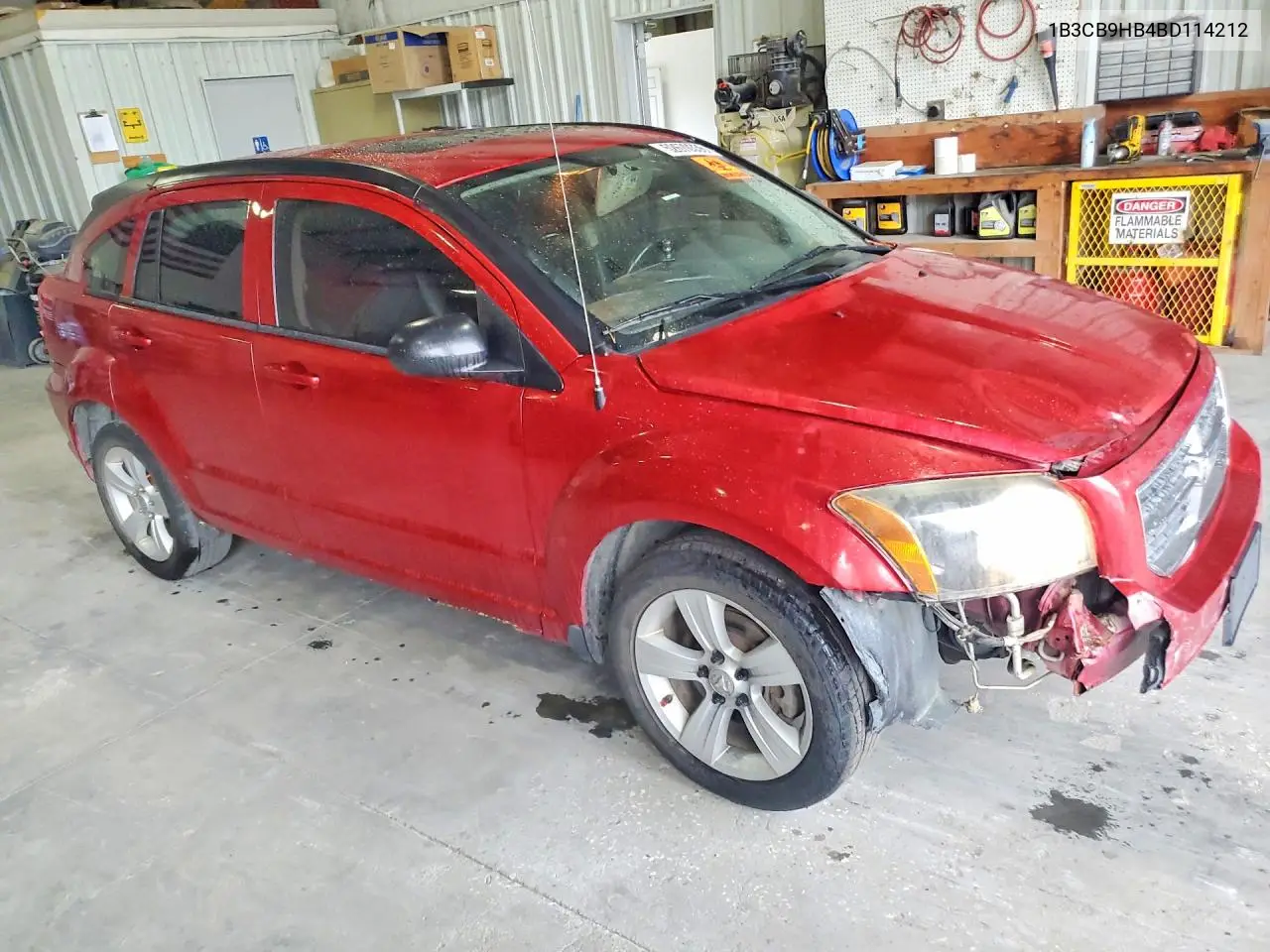 2011 Dodge Caliber Uptown VIN: 1B3CB9HB4BD114212 Lot: 52670336