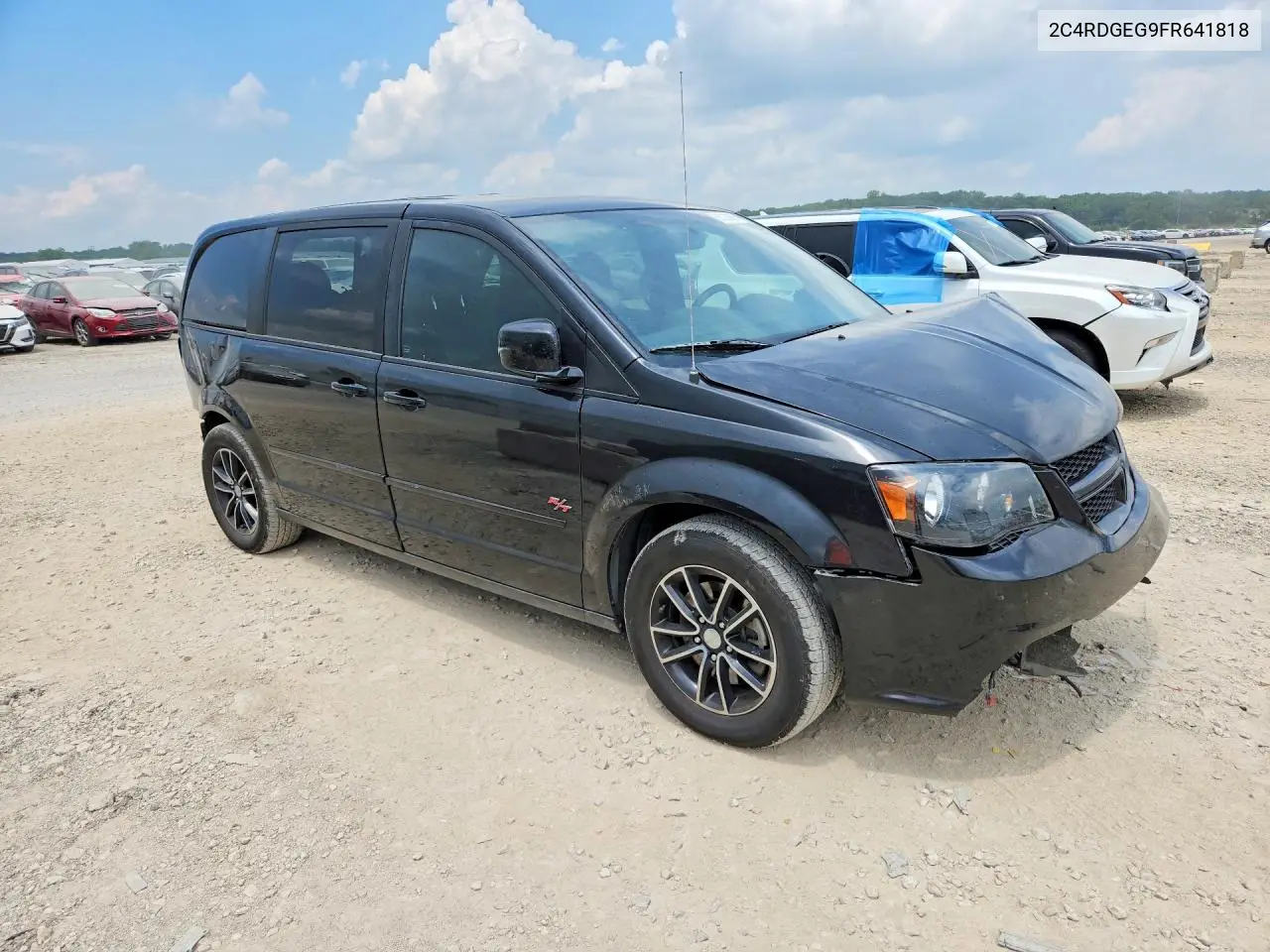 2015 Dodge Grand Caravan R/T VIN: 2C4RDGEG9FR641818 Lot: 60703366