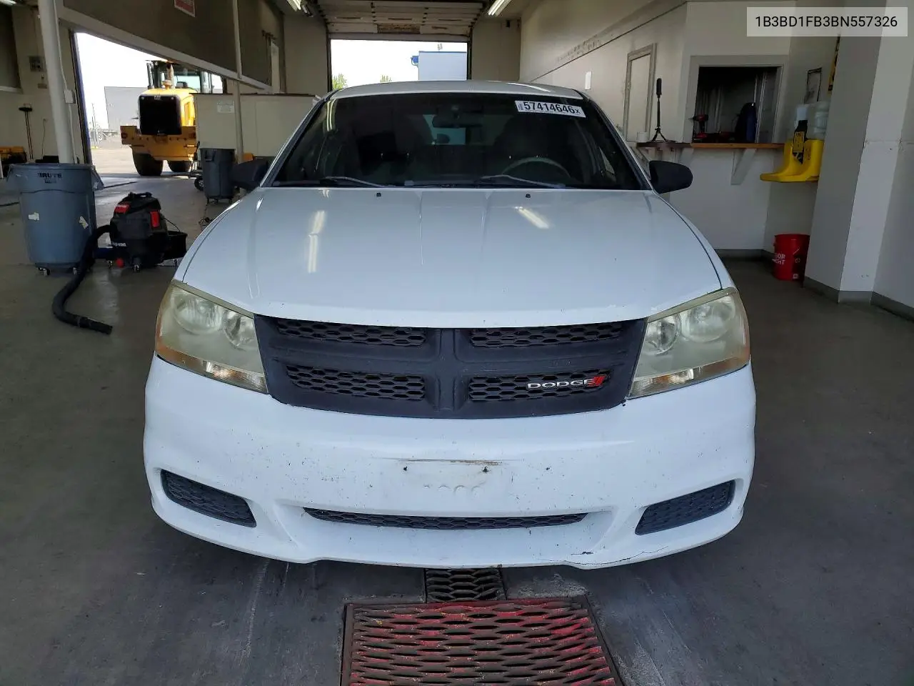2011 Dodge Avenger Mainstreet VIN: 1B3BD1FB3BN557326 Lot: 57414646