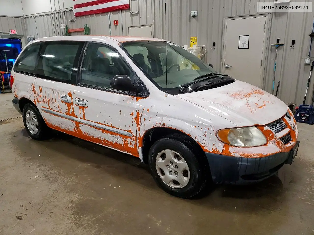 2002 Dodge Caravan Se VIN: 1B4GP25B92B639174 Lot: 61927286