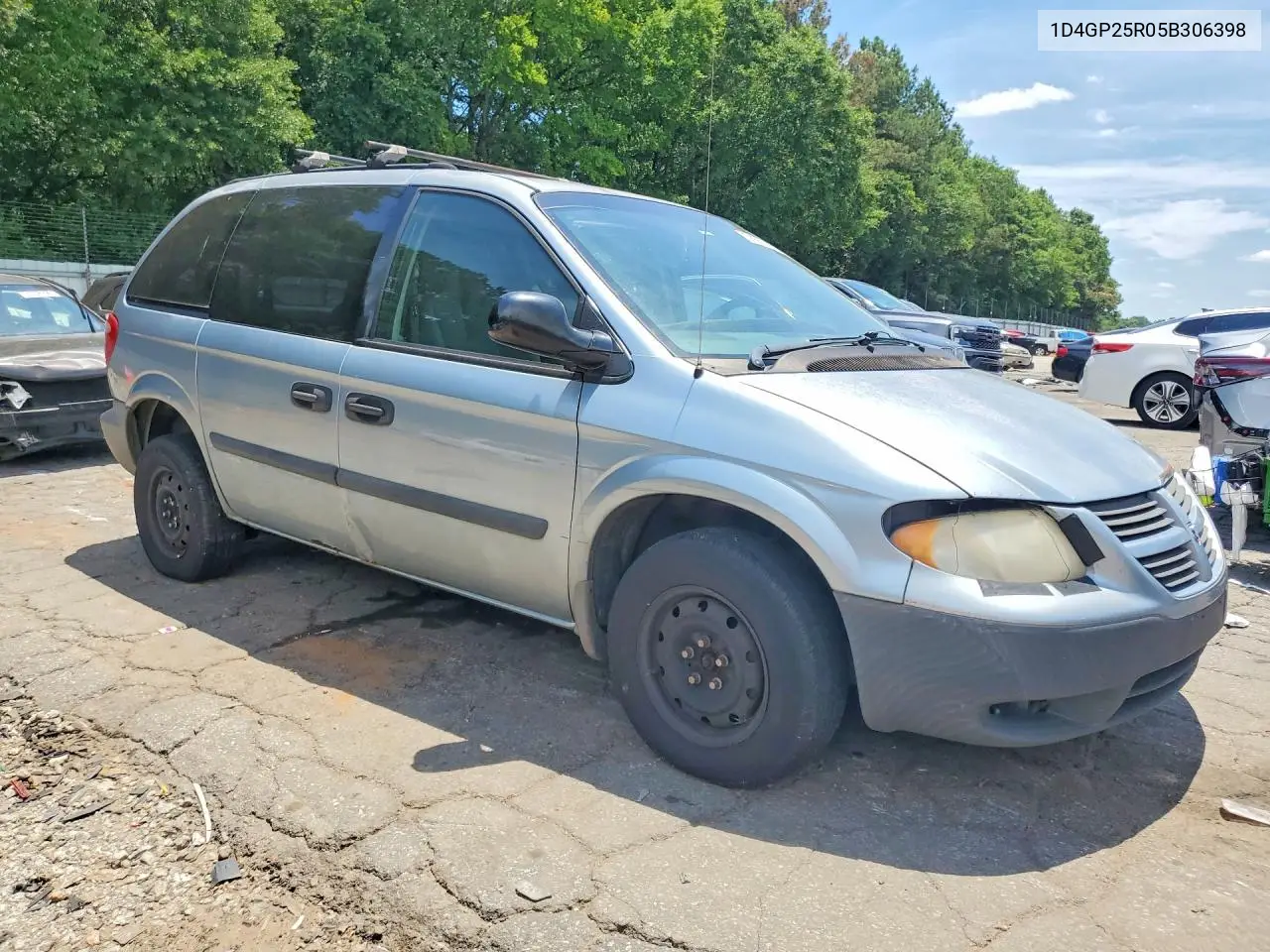 1D4GP25R05B306398 2005 Dodge Caravan Se