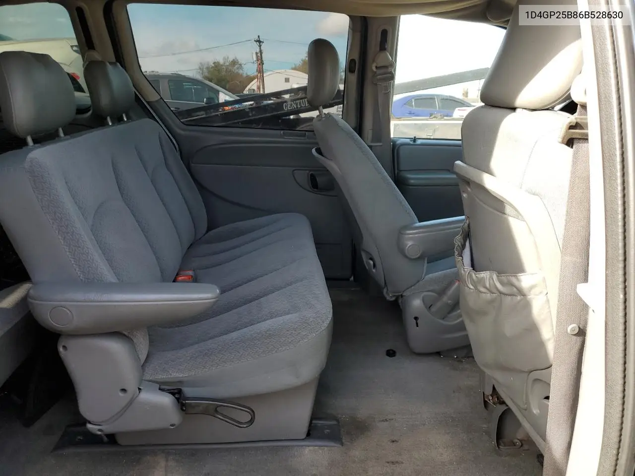 1D4GP25B86B528630 2006 Dodge Caravan Se