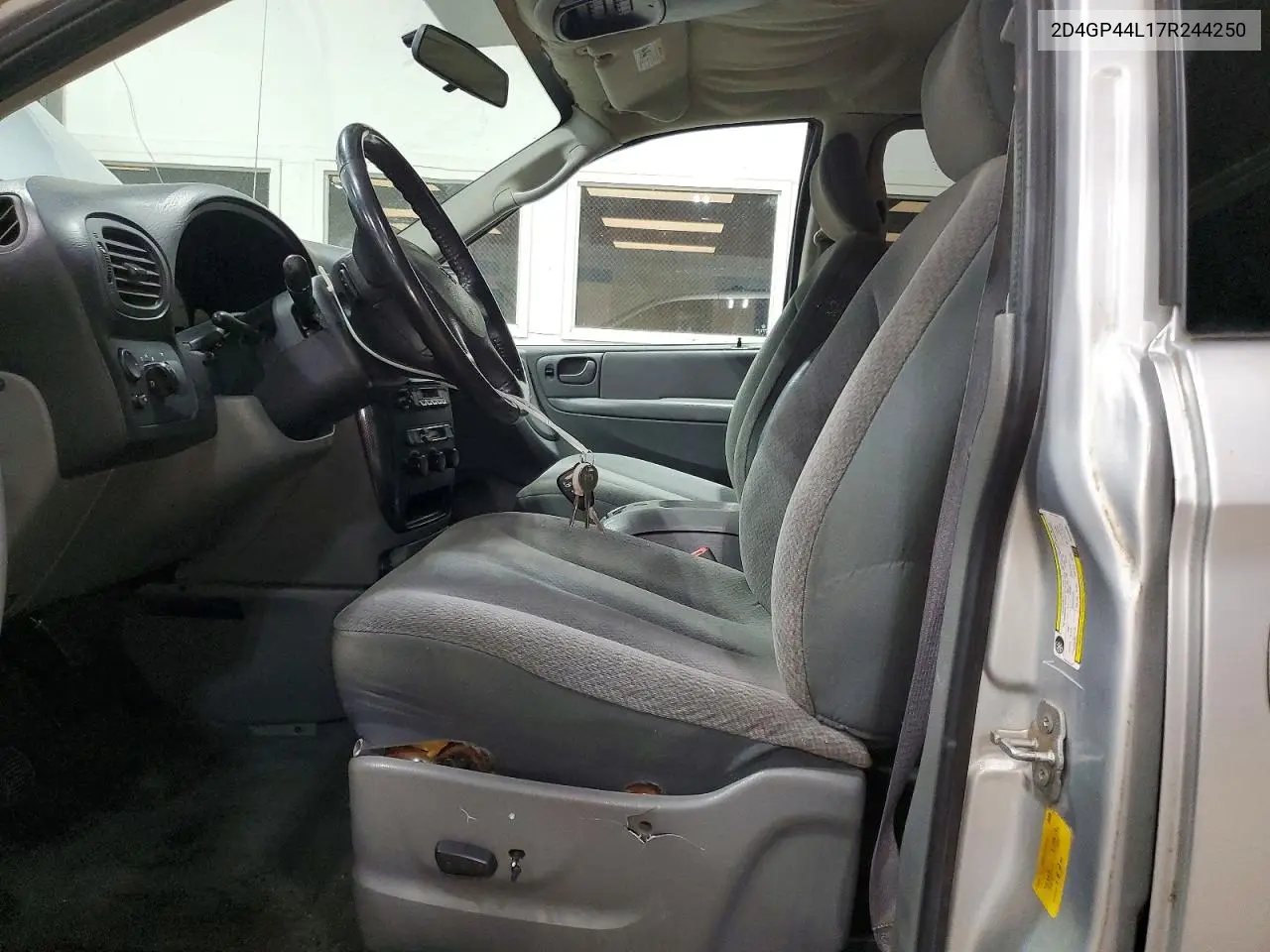 2007 Dodge Grand Caravan Sxt VIN: 2D4GP44L17R244250 Lot: 58478016