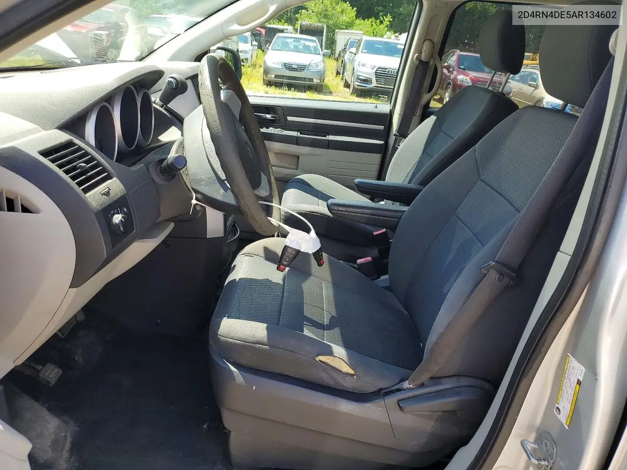 2D4RN4DE5AR134602 2010 Dodge Grand Caravan Se