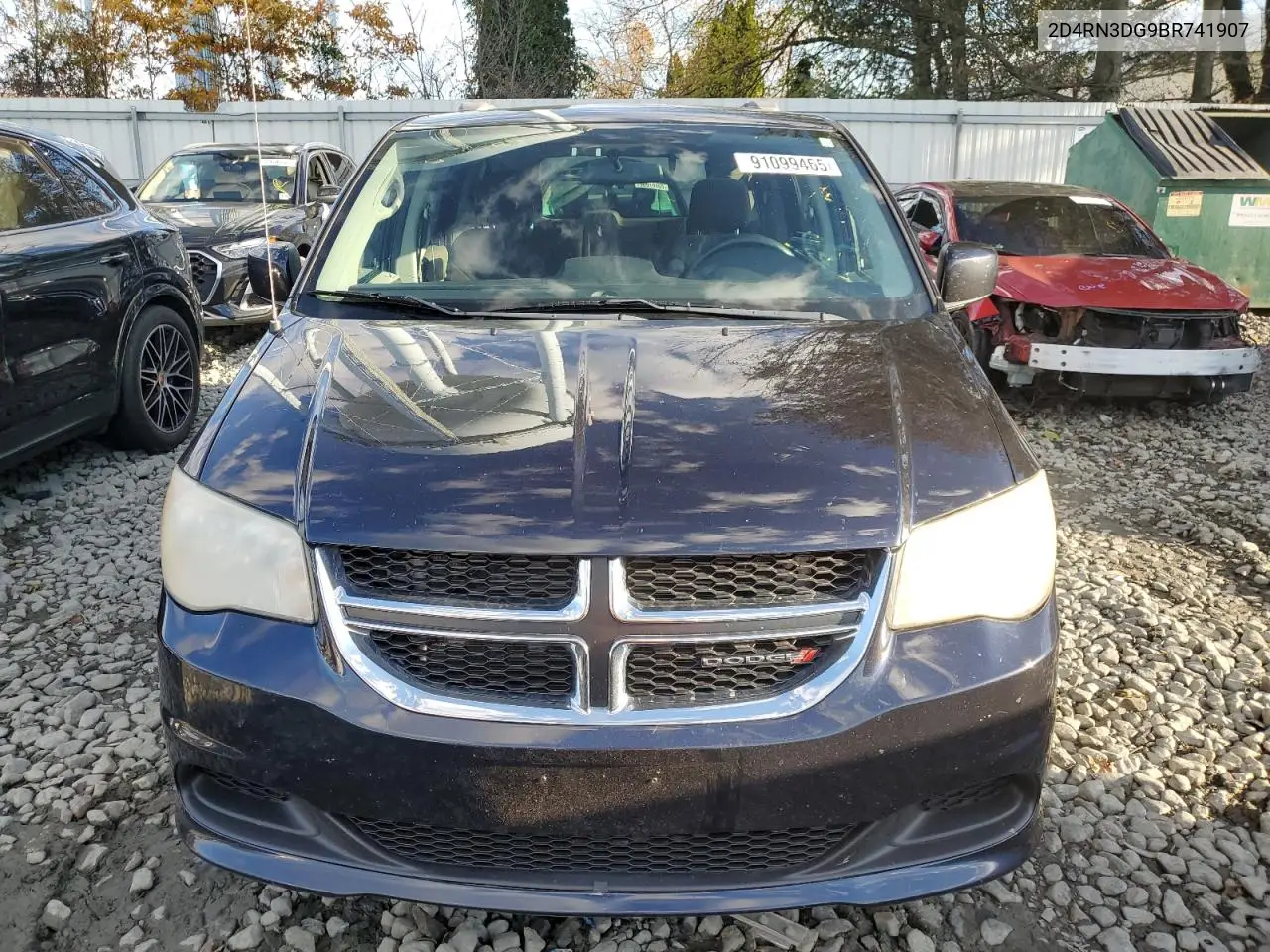 2D4RN3DG9BR741907 2011 Dodge Grand Caravan Mainstreet