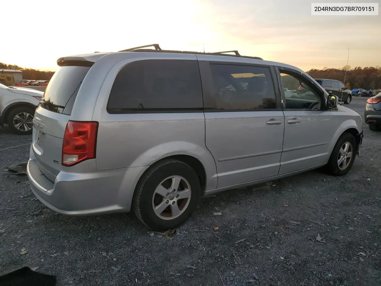 2D4RN3DG7BR709151 2011 Dodge Grand Caravan Mainstreet