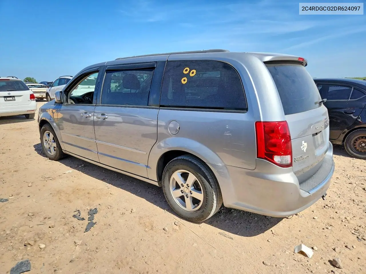 2013 Dodge Grand Caravan Sxt VIN: 2C4RDGCG2DR624097 Lot: 61859366
