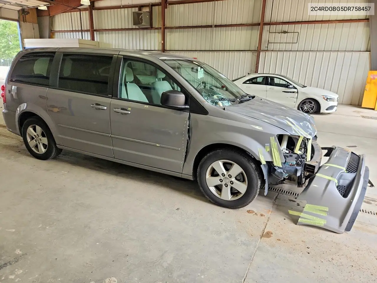 2013 Dodge Grand Caravan Se VIN: 2C4RDGBG5DR758457 Lot: 62030306