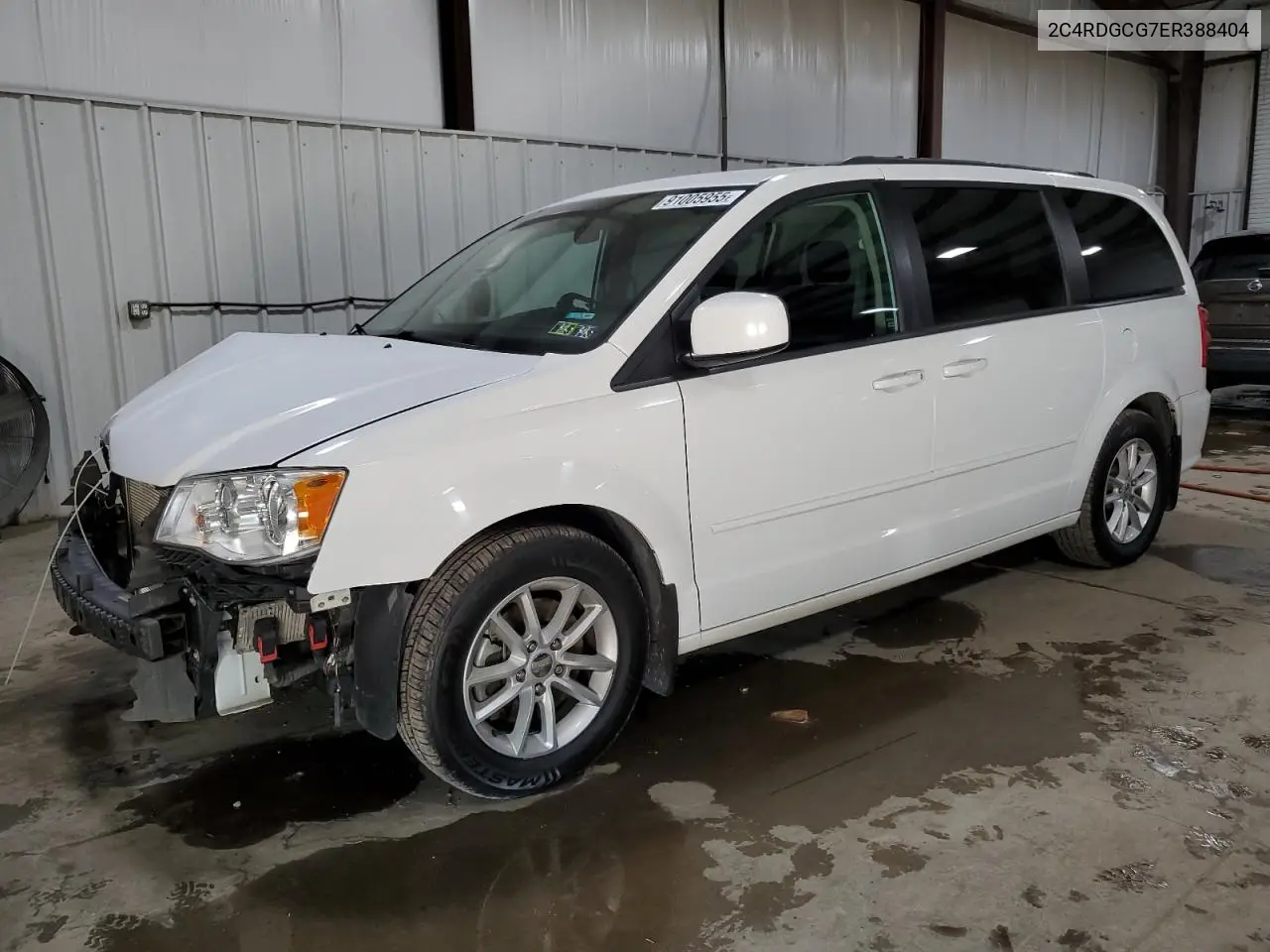 2C4RDGCG7ER388404 2014 Dodge Grand Caravan Sxt