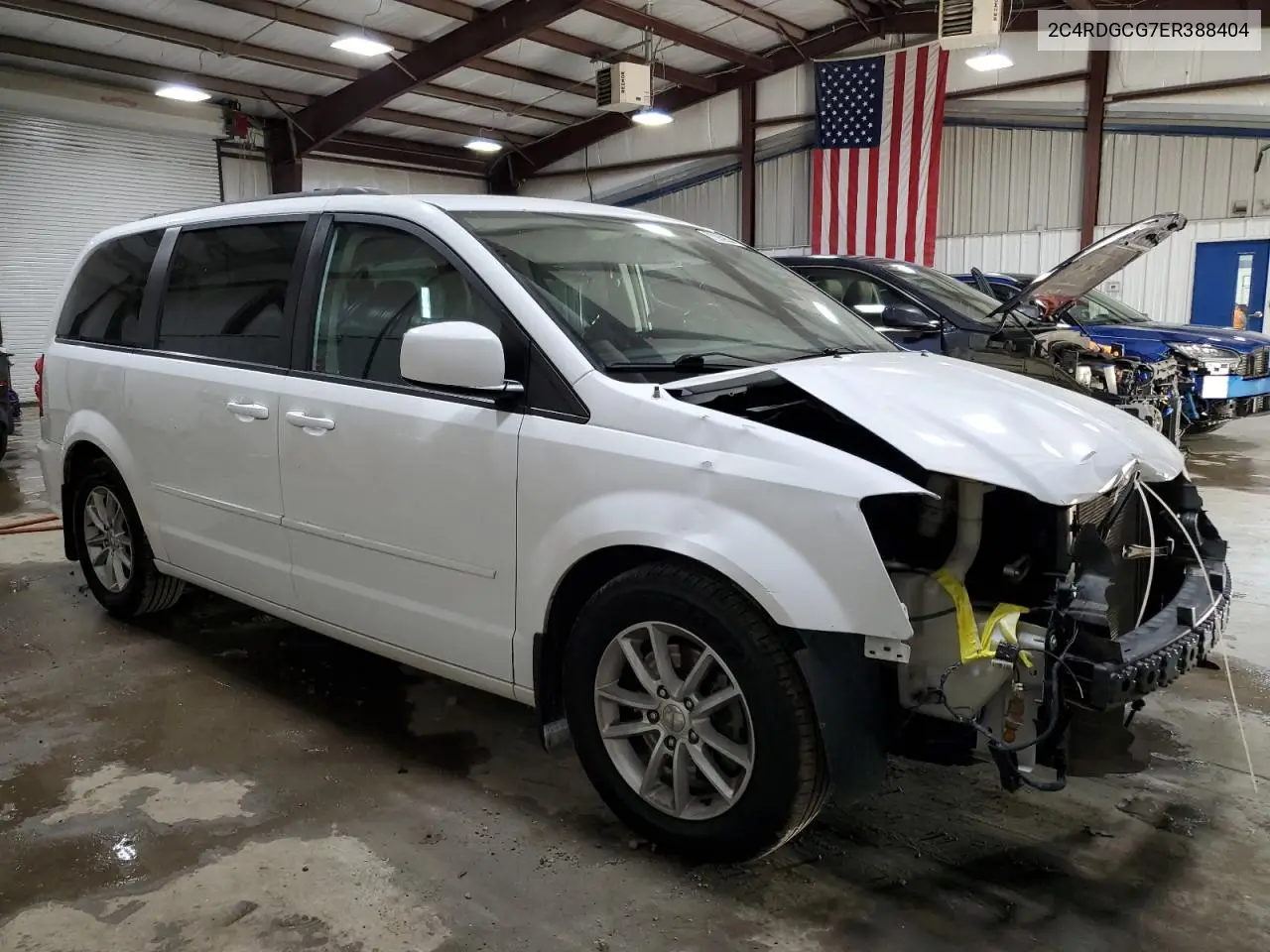 2C4RDGCG7ER388404 2014 Dodge Grand Caravan Sxt