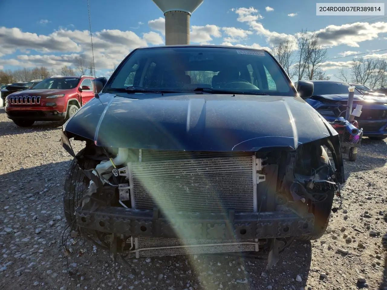 2C4RDGBG7ER389814 2014 Dodge Grand Caravan Se