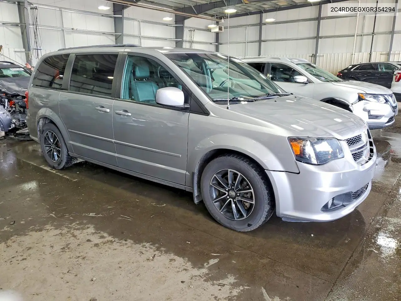 2C4RDGEGXGR354294 2016 Dodge Grand Caravan R/T