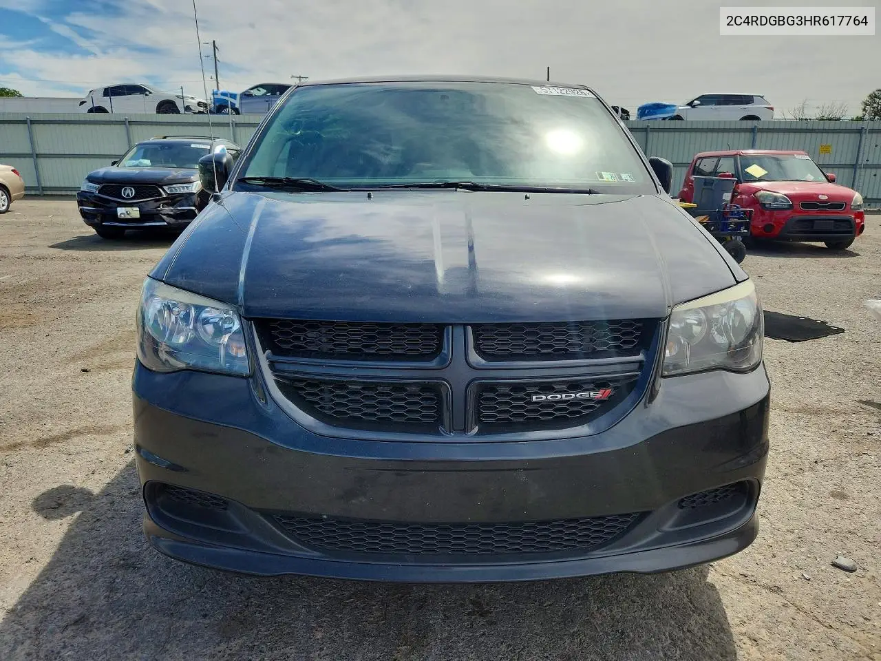 2017 Dodge Grand Caravan Se VIN: 2C4RDGBG3HR617764 Lot: 57122926