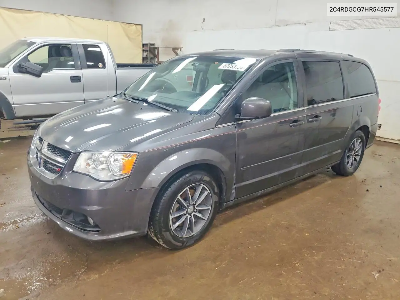 2017 Dodge Grand Caravan Sxt VIN: 2C4RDGCG7HR545577 Lot: 57233756