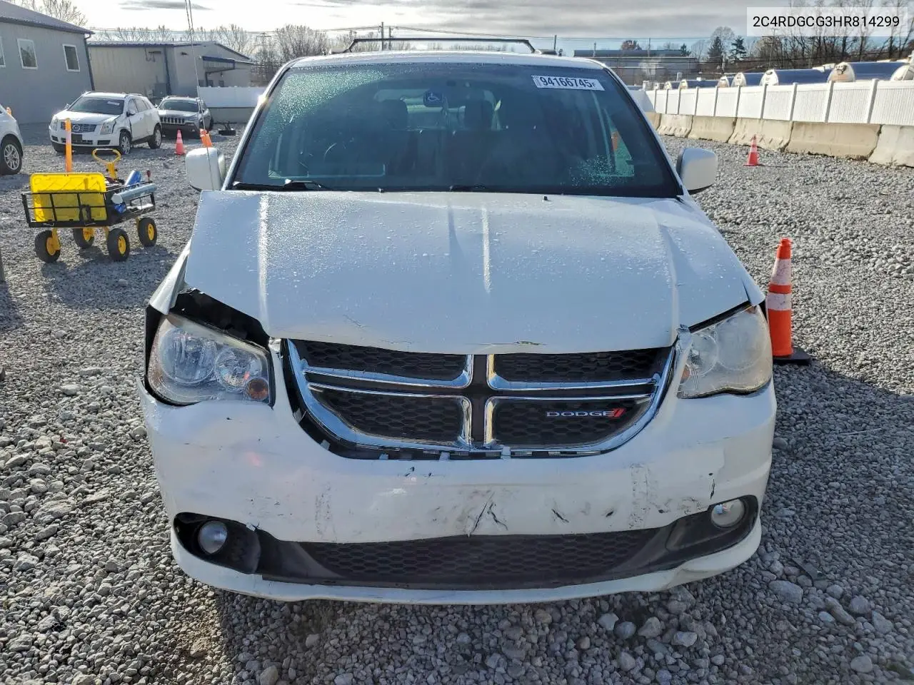2C4RDGCG3HR814299 2017 Dodge Grand Caravan Sxt
