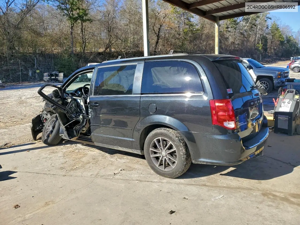2C4RDGCG5HR806592 2017 Dodge Grand Caravan Sxt