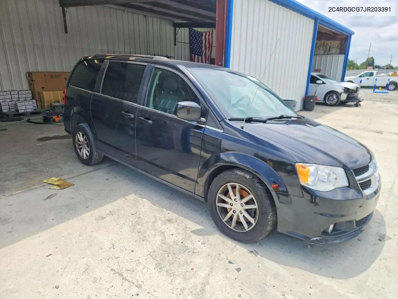 2018 Dodge Grand Caravan Sxt VIN: 2C4RDGCG7JR203391 Lot: 61404916