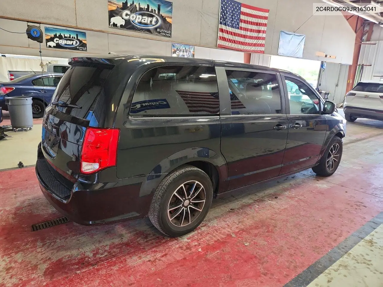 2018 Dodge Grand Caravan Sxt VIN: 2C4RDGCG9JR163041 Lot: 61585316