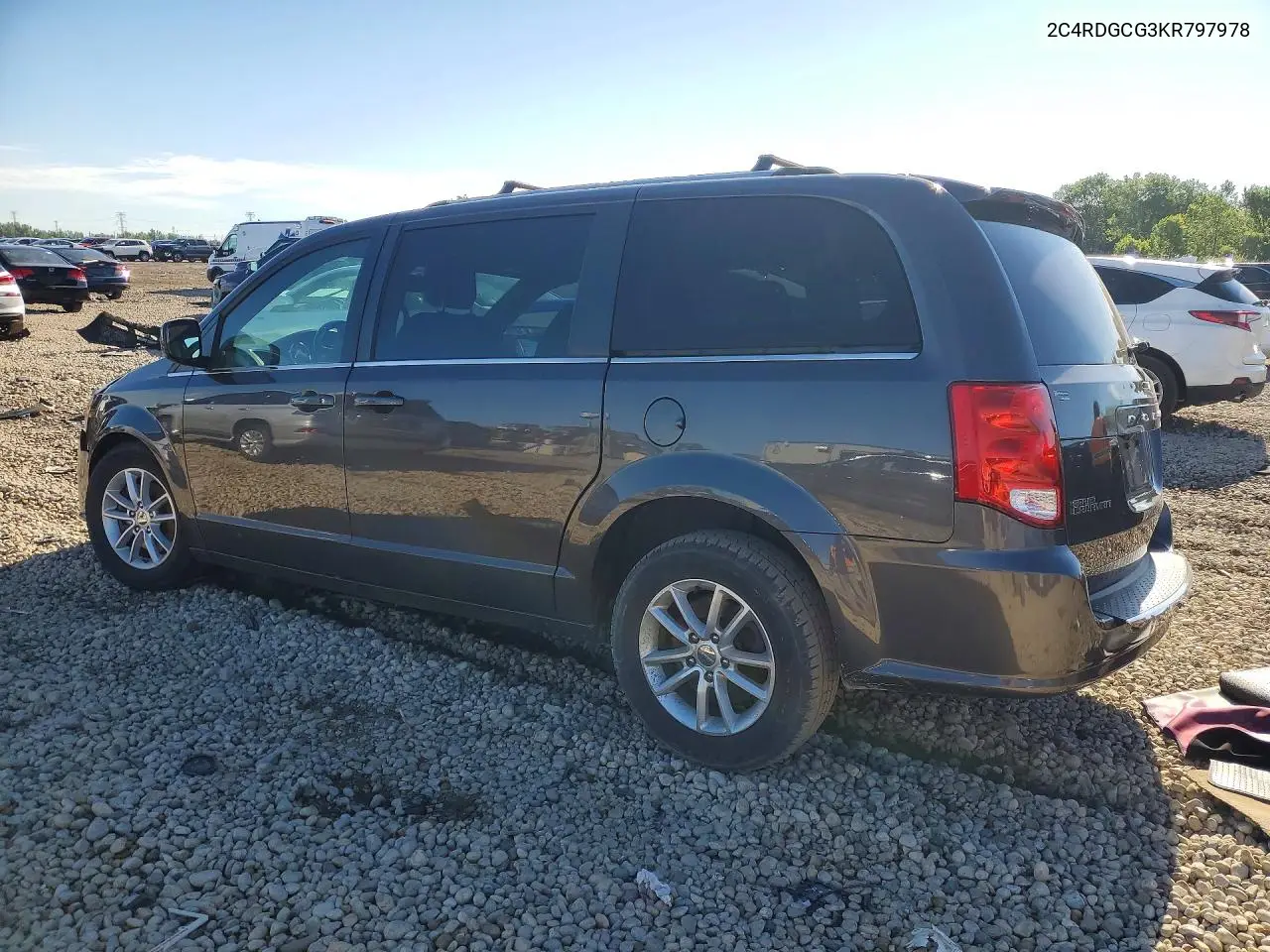 2C4RDGCG3KR797978 2019 Dodge Grand Caravan Sxt