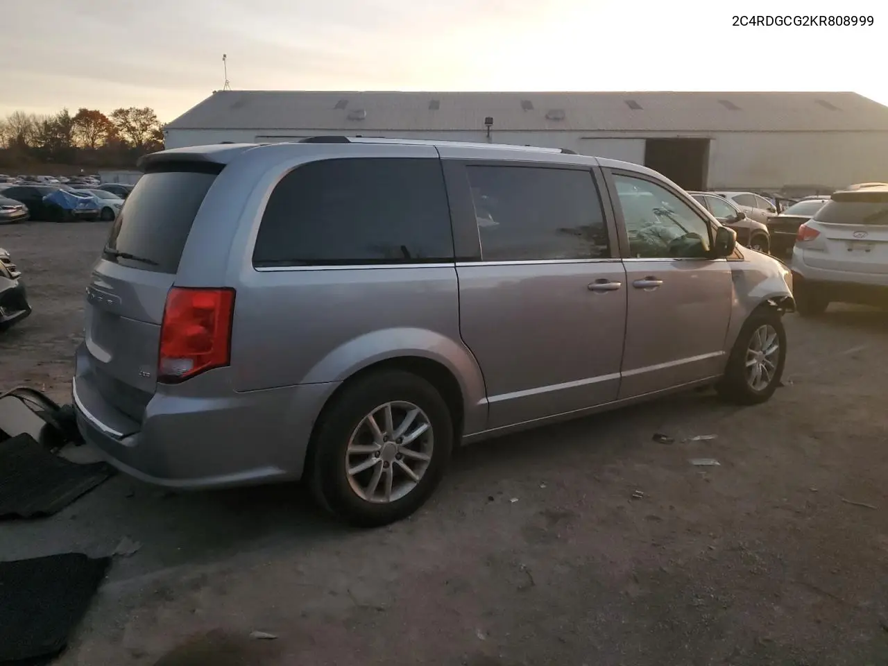 2C4RDGCG2KR808999 2019 Dodge Grand Caravan Sxt