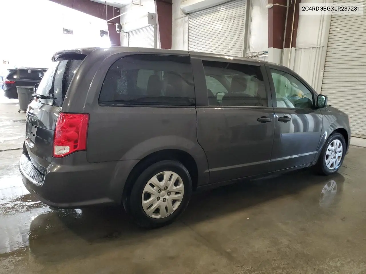 2C4RDGBGXLR237281 2020 Dodge Grand Caravan Se