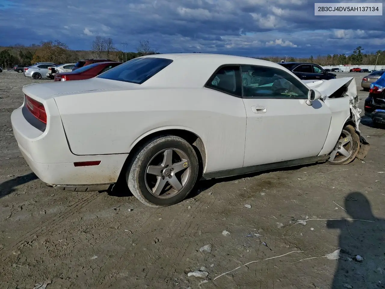 2B3CJ4DV5AH137134 2010 Dodge Challenger Se