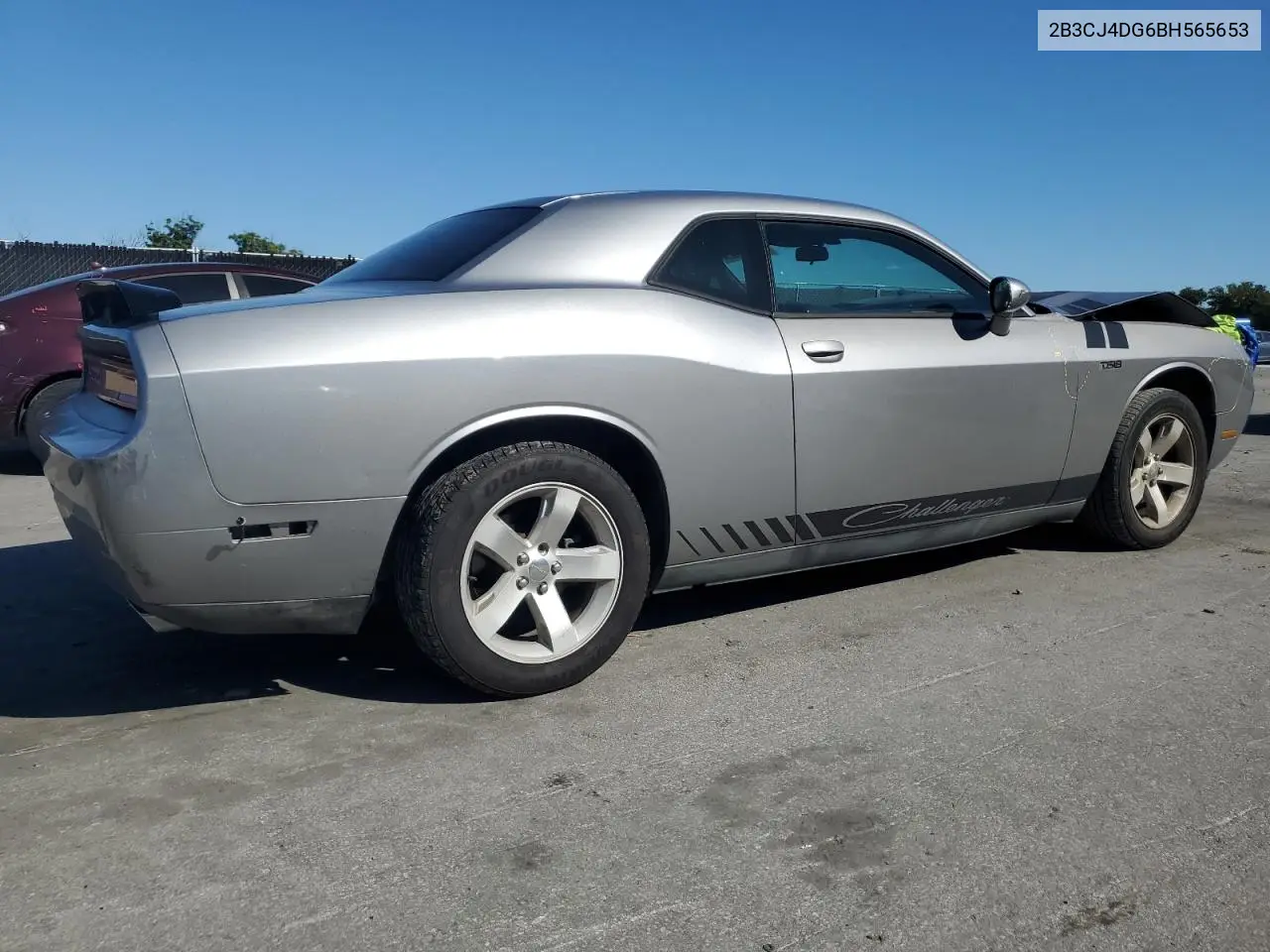 2B3CJ4DG6BH565653 2011 Dodge Challenger