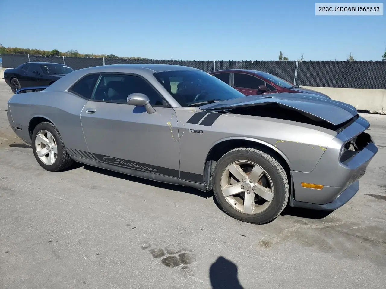 2B3CJ4DG6BH565653 2011 Dodge Challenger