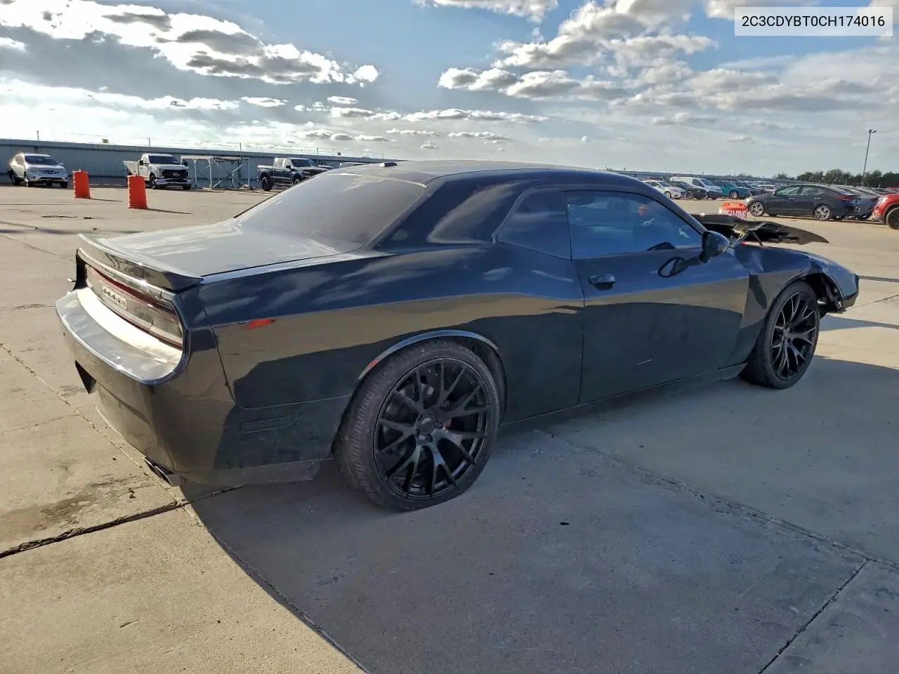2C3CDYBT0CH174016 2012 Dodge Challenger R/T