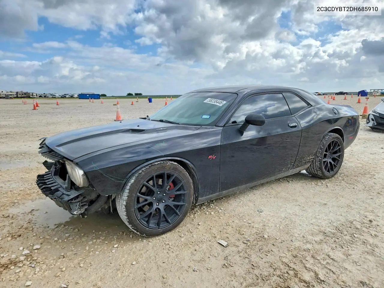2013 Dodge Challenger R/T VIN: 2C3CDYBT2DH685910 Lot: 58238446
