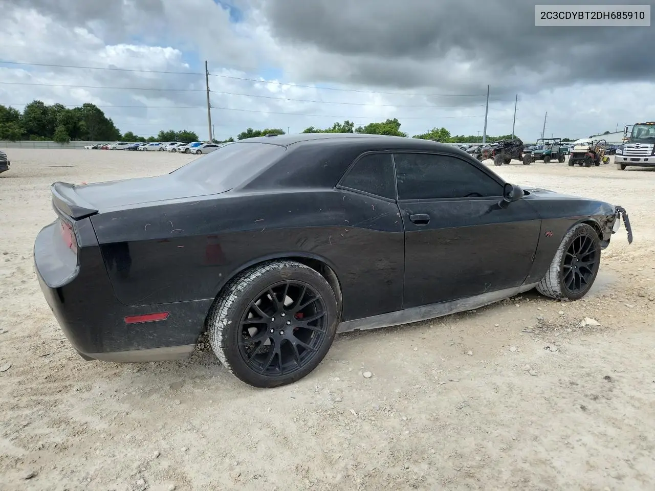 2013 Dodge Challenger R/T VIN: 2C3CDYBT2DH685910 Lot: 58238446