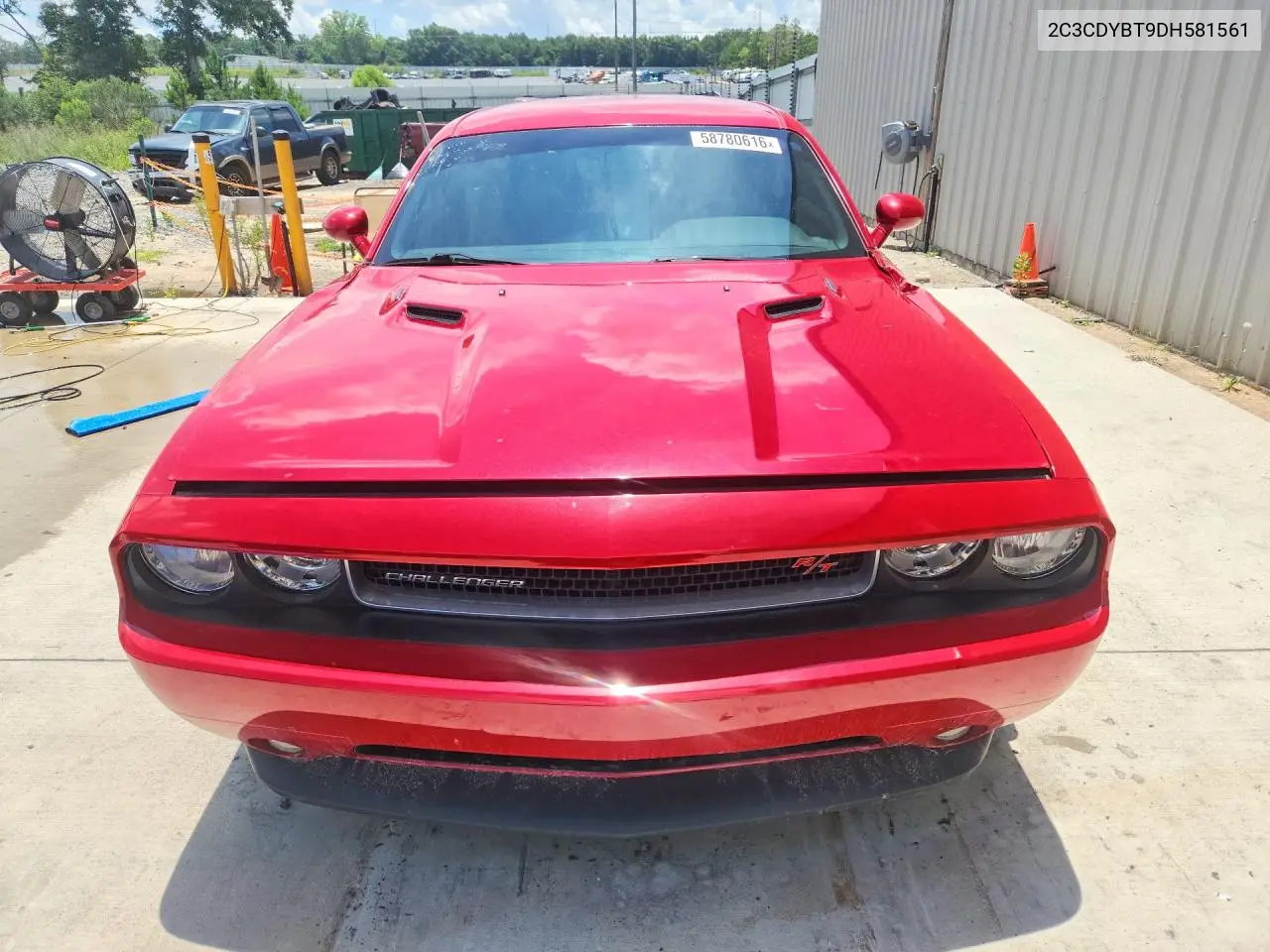 2013 Dodge Challenger R/T VIN: 2C3CDYBT9DH581561 Lot: 58780616