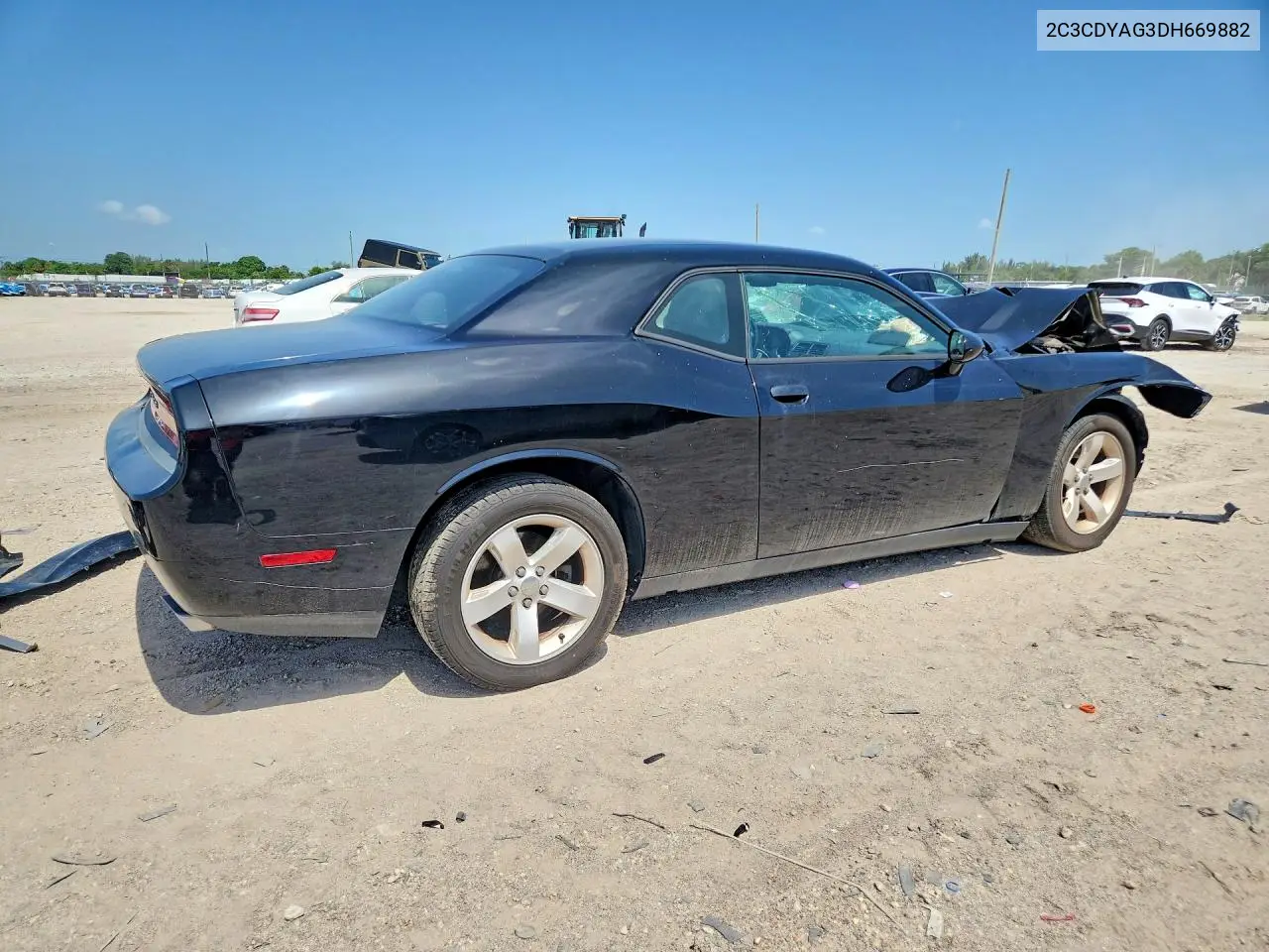 2013 Dodge Challenger Sxt VIN: 2C3CDYAG3DH669882 Lot: 60585876