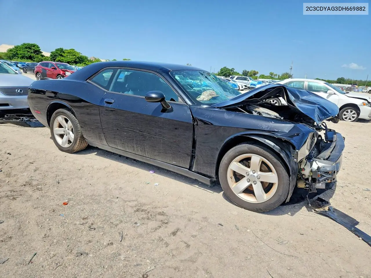 2013 Dodge Challenger Sxt VIN: 2C3CDYAG3DH669882 Lot: 60585876