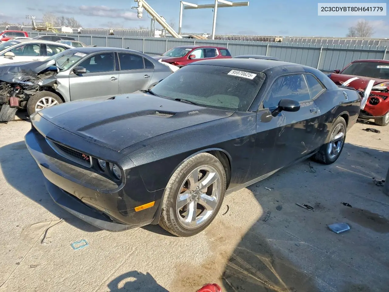 2C3CDYBT8DH641779 2013 Dodge Challenger R/T