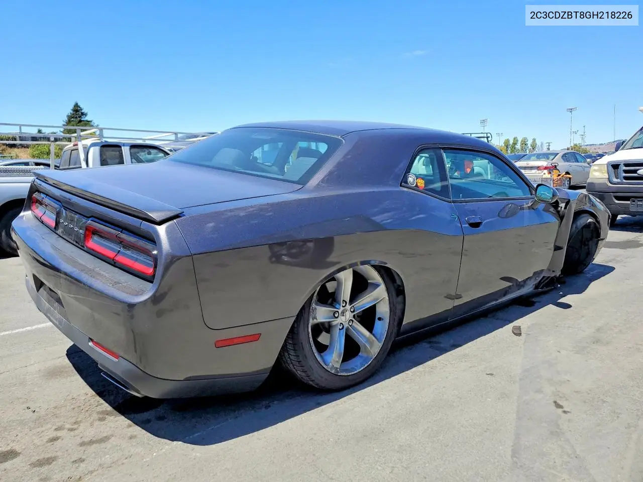 2016 Dodge Challenger R/T VIN: 2C3CDZBT8GH218226 Lot: 61920246