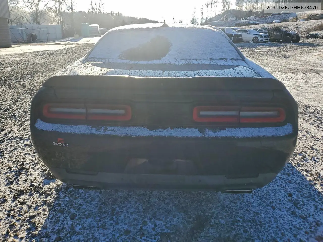2C3CDZFJ7HH578470 2017 Dodge Challenger R/T 392