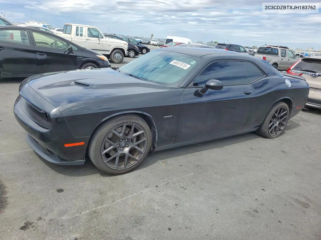 2018 Dodge Challenger R VIN: 2C3CDZBTXJH183762 Lot: 56657616