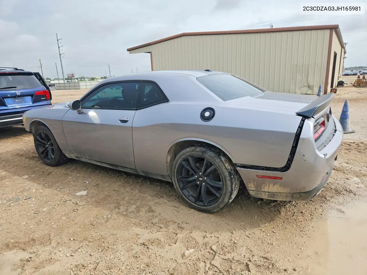 2018 Dodge Challenger Sxt VIN: 2C3CDZAG3JH165981 Lot: 61294106